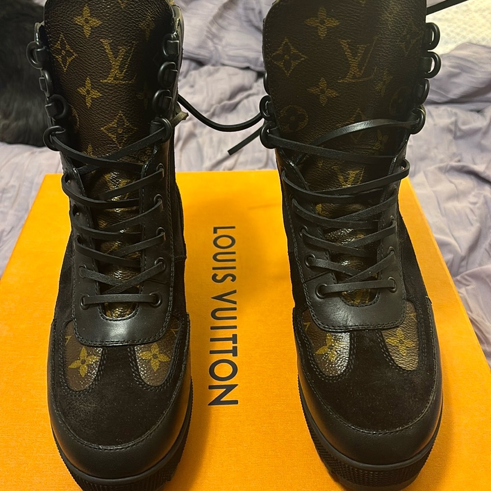 Luis Vuitton combat boots